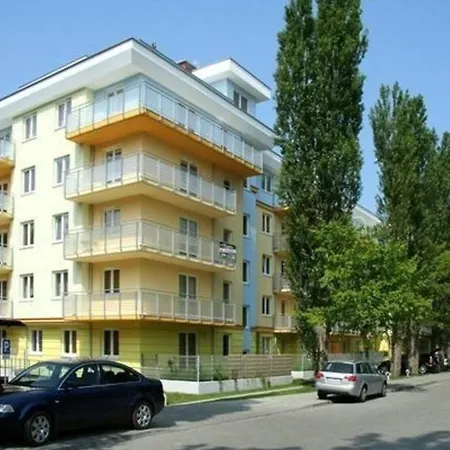 Daire In Mit Terrasse Kolobrzeg